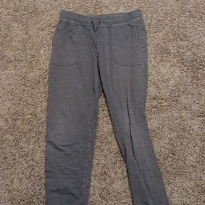 Girls gray sweat pants